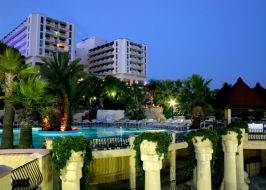 Хотел Fantasia De Luxe Resort 5* - Почивка Кушадасъ с автобус 7 нощувки Лято 2024